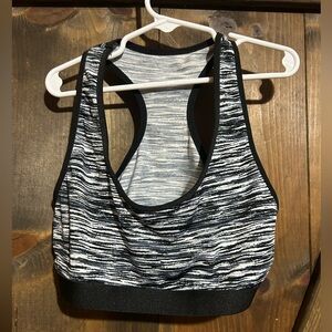 Zone Pro Sports Bra, no padding, size M, smoke free home